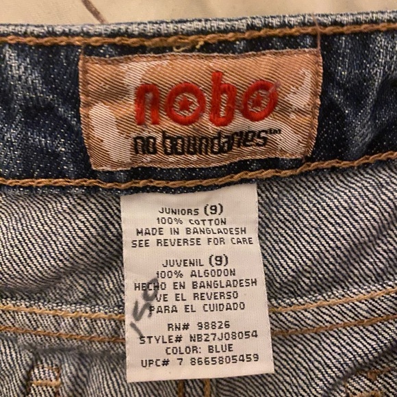 mid rise jean shorts, with fold over buttoned back pockets - Picture 4 of 4